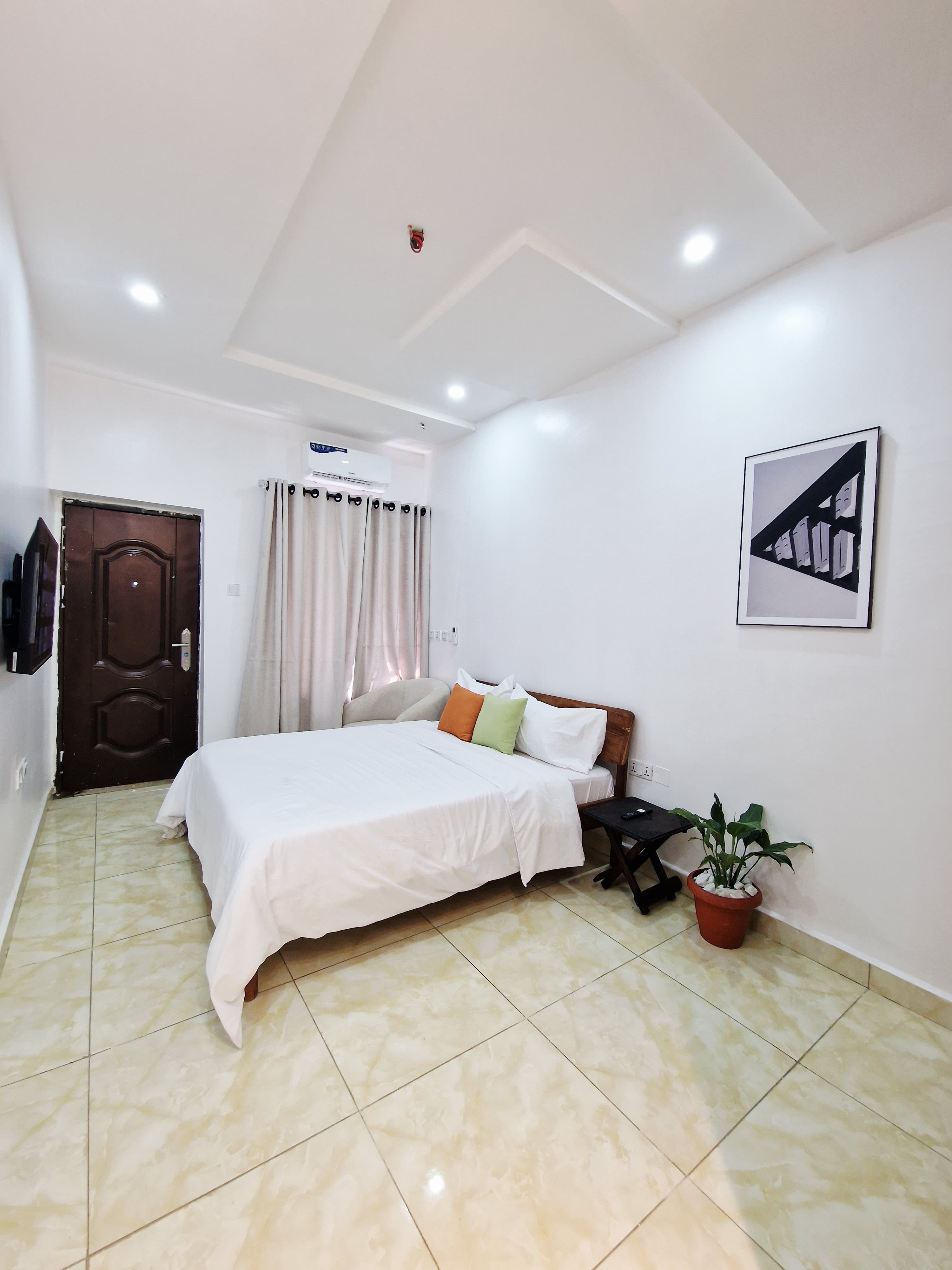 Lere Gwarinpa Studio Apaartment - Image 4