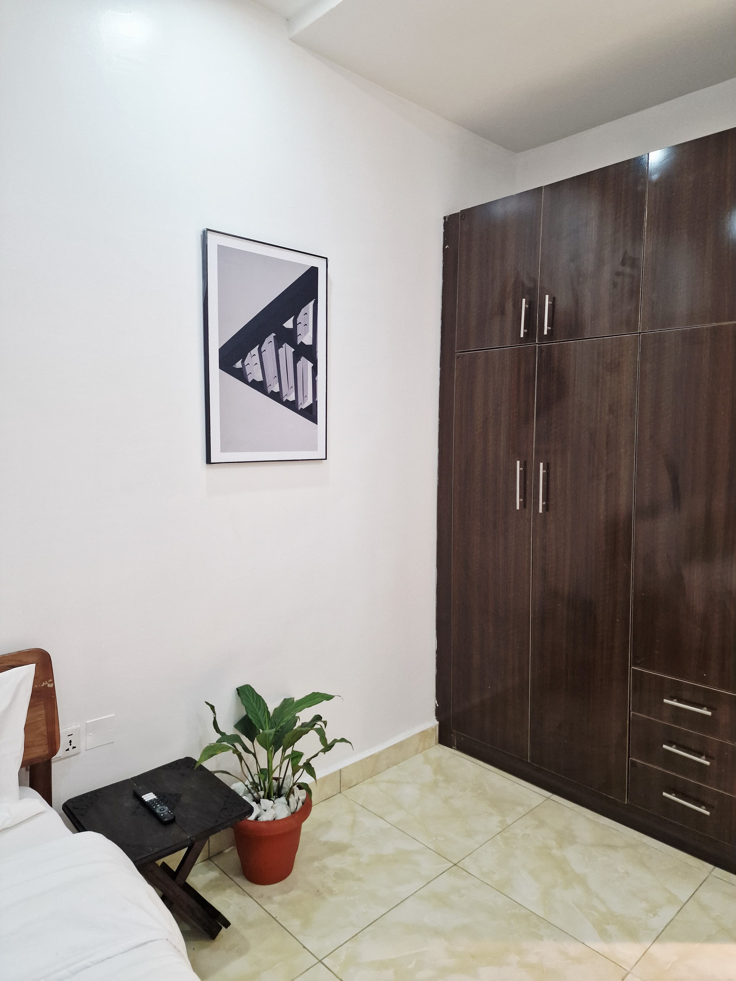 Lere Gwarinpa Studio Apaartment - Image 5