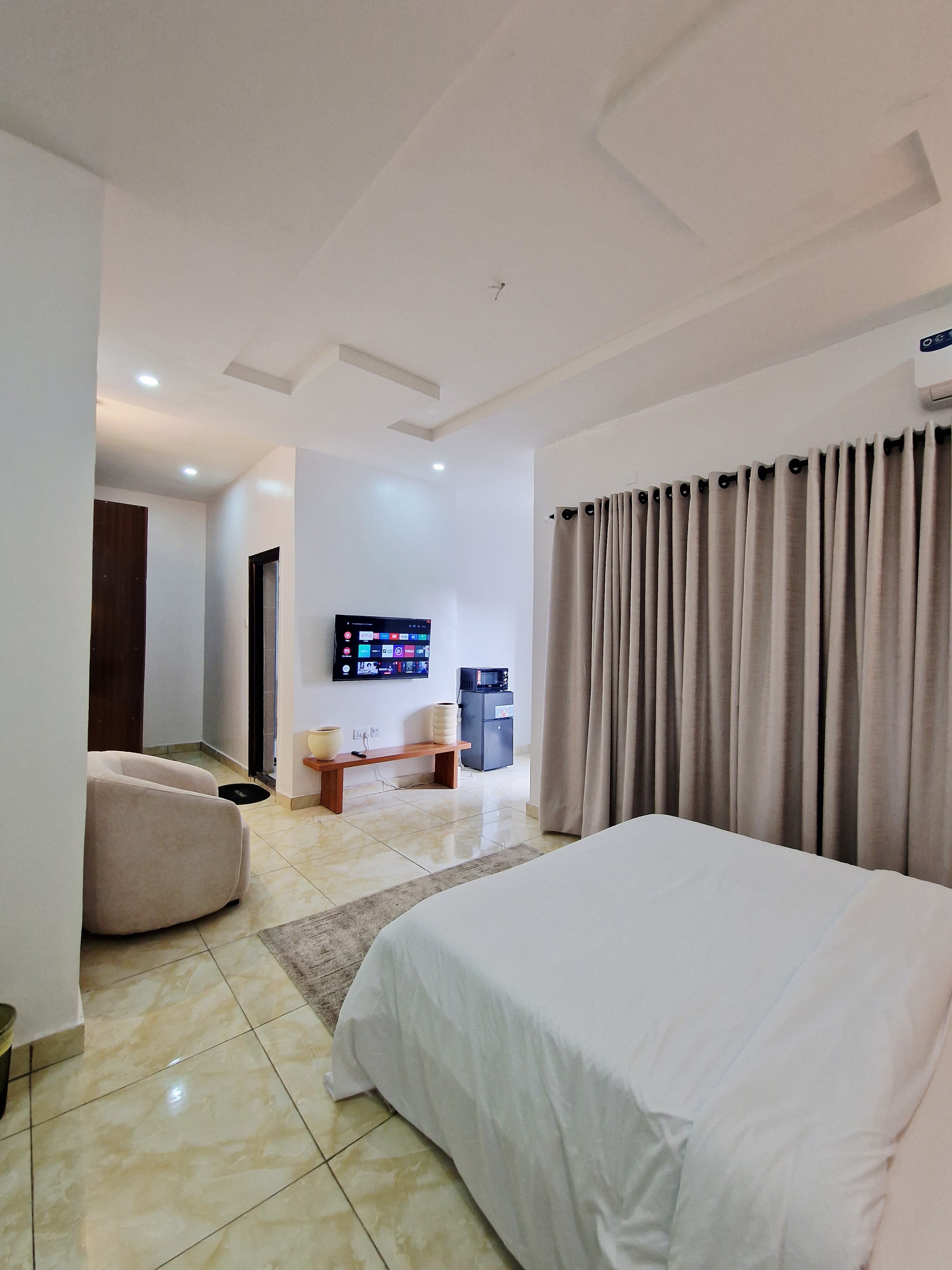 Oyinbo Gwarinpa Studio Apartment