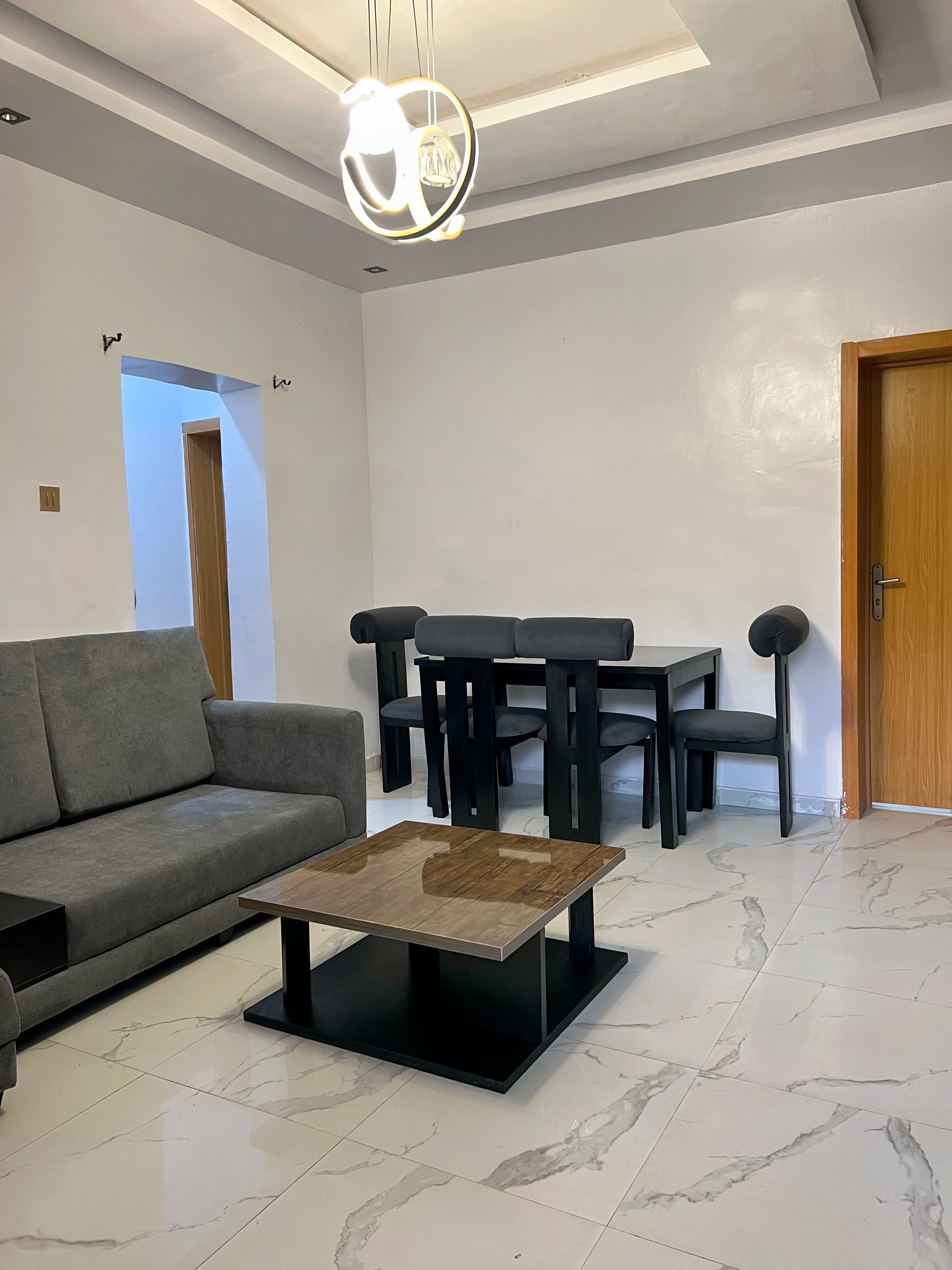 Echelon Suite 1-Bedroom Apartment - Image 3