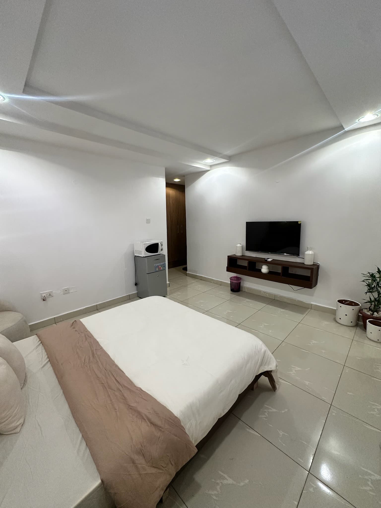 Somkele Jahi Studio Apartment