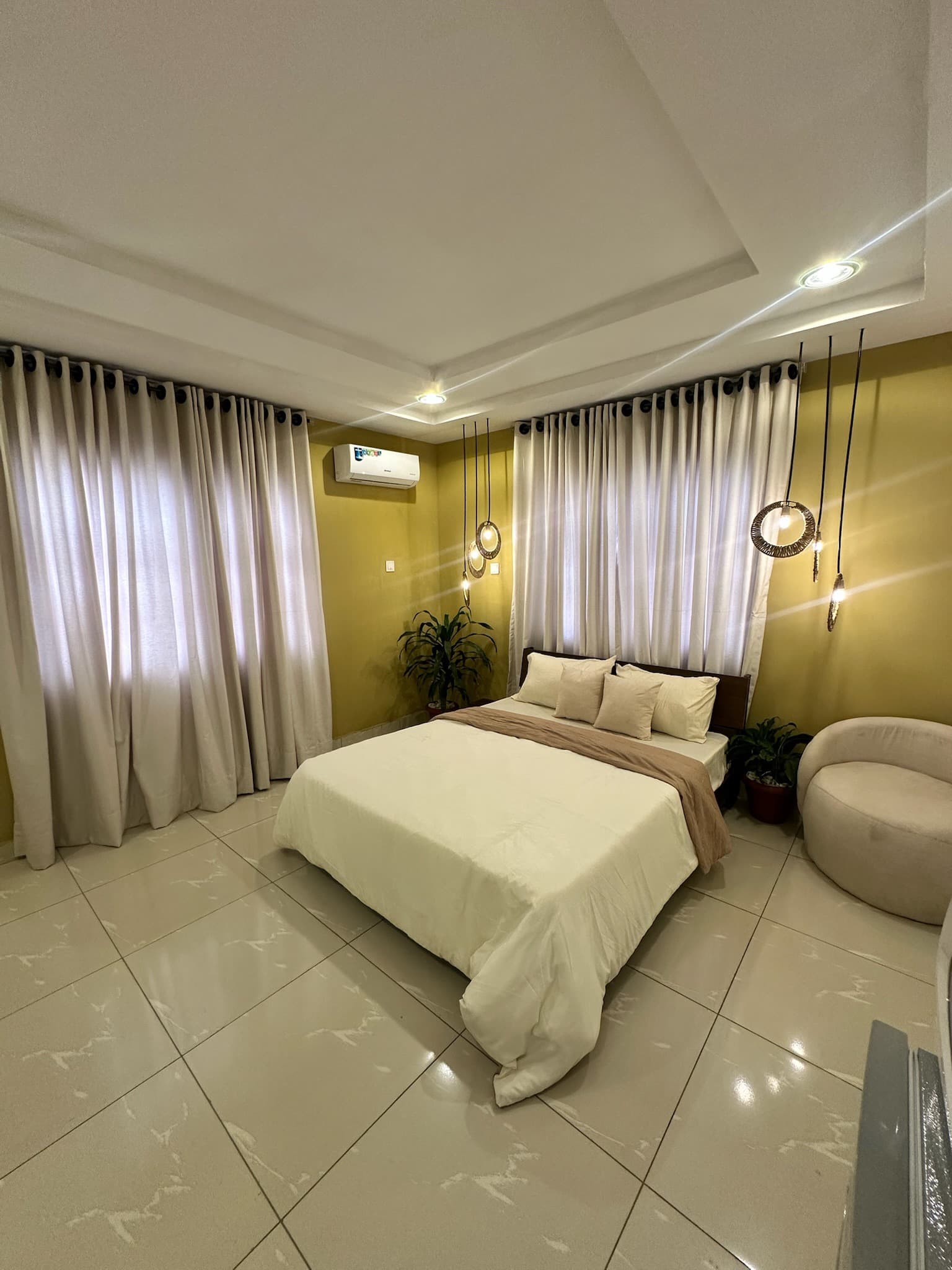 Somkele Jahi Studio Apartment - Image 3