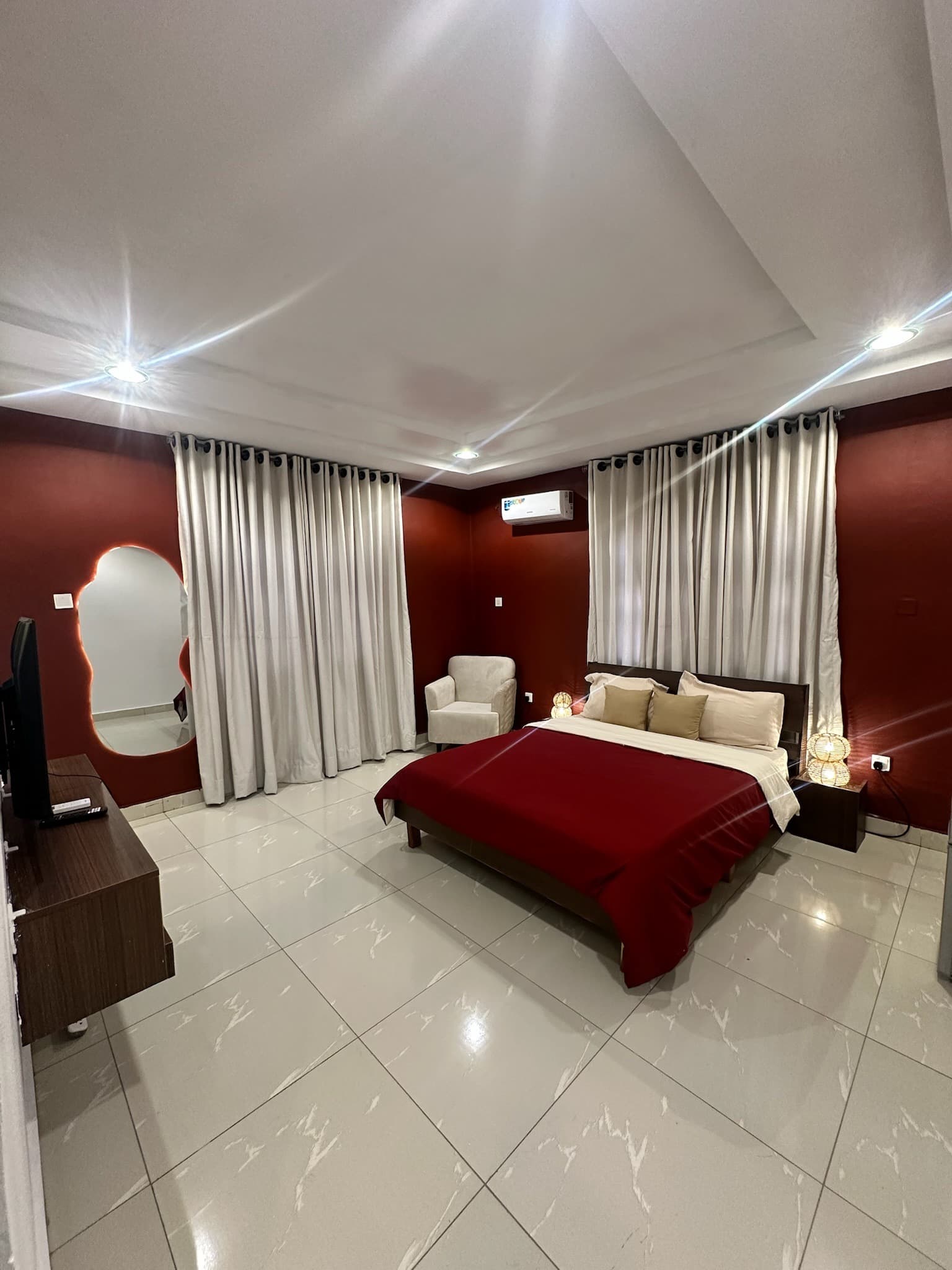 Mabrook Jahi Studio Apartment