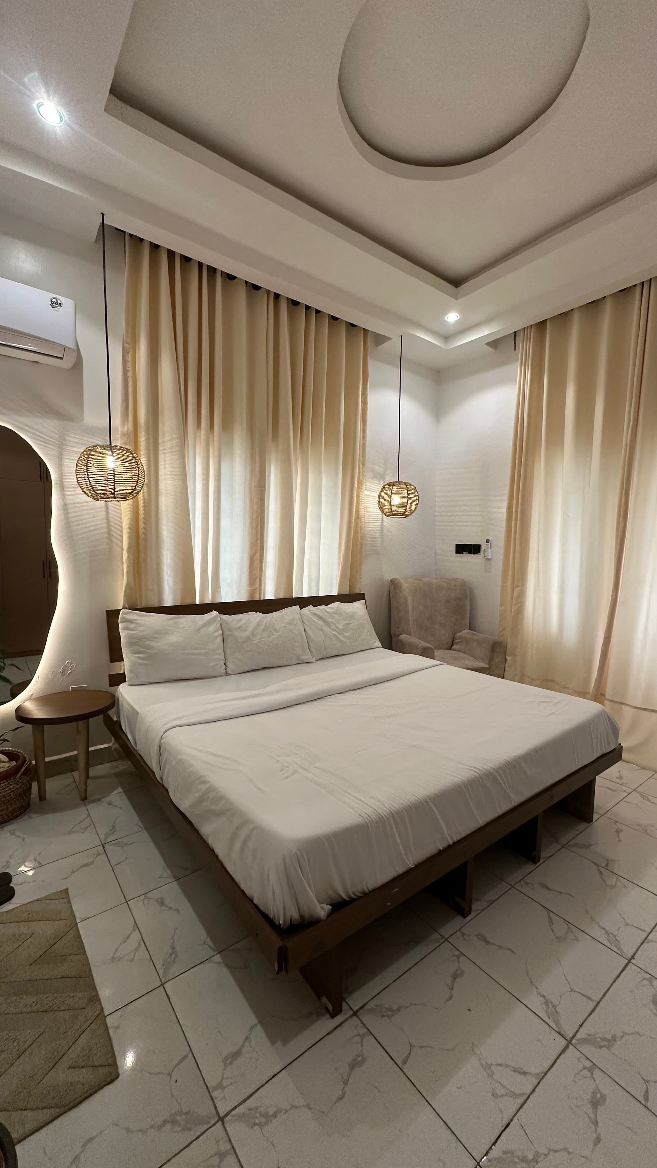 Dahlia Katampe Studio Apartment - Image 5
