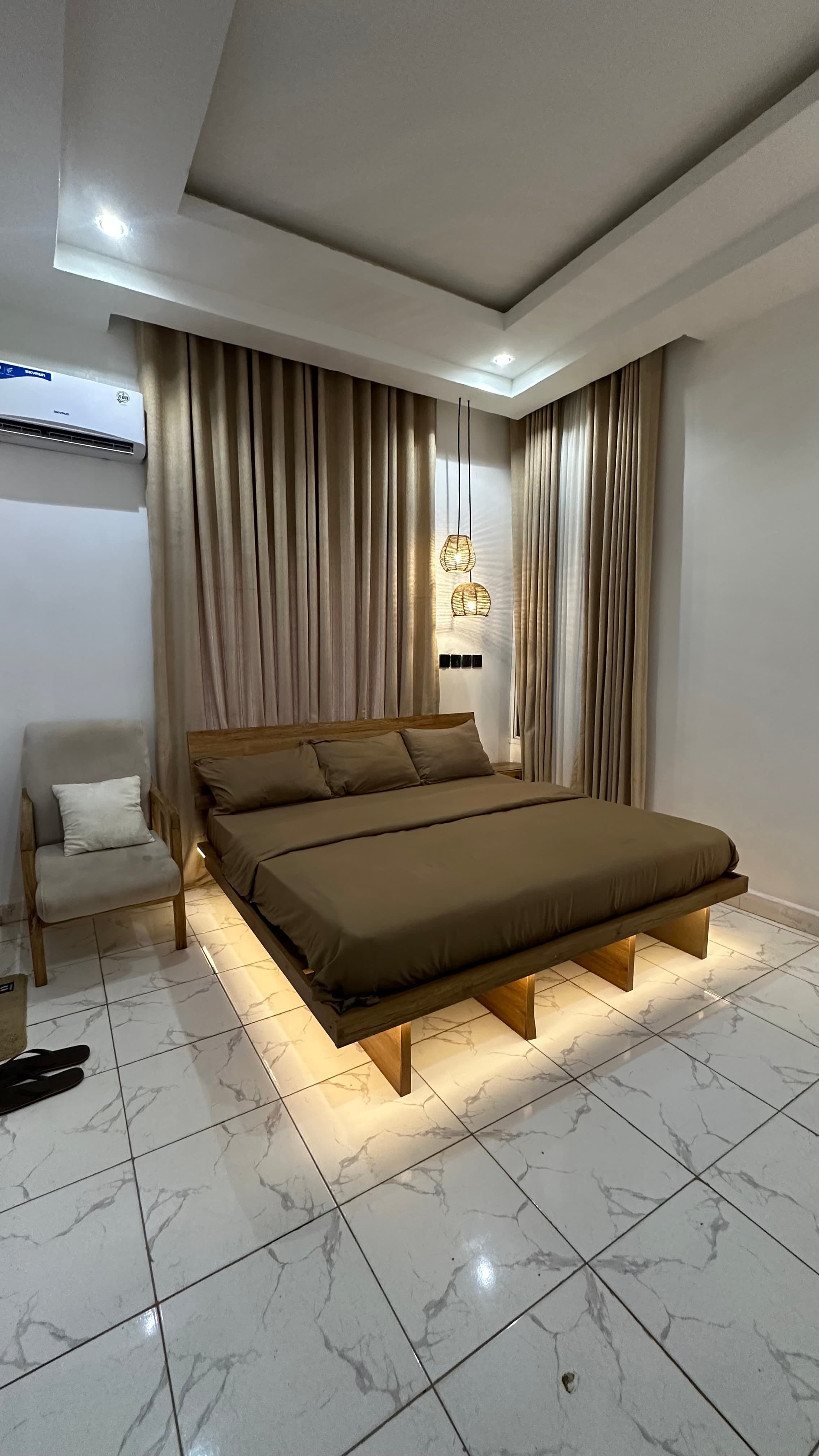 Daisy Katampe Studio Apartment - Image 5