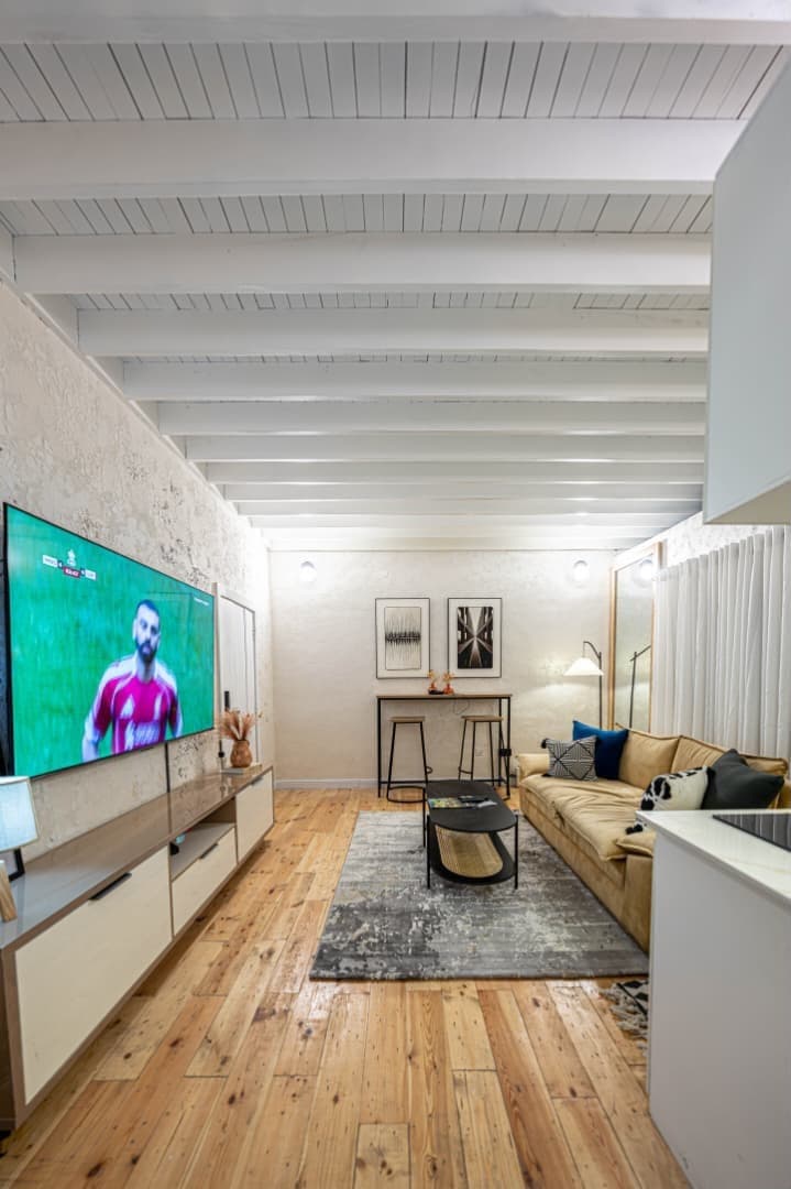 Barinsin Verona | Stylish 1-Bedroom Loft - Image 2