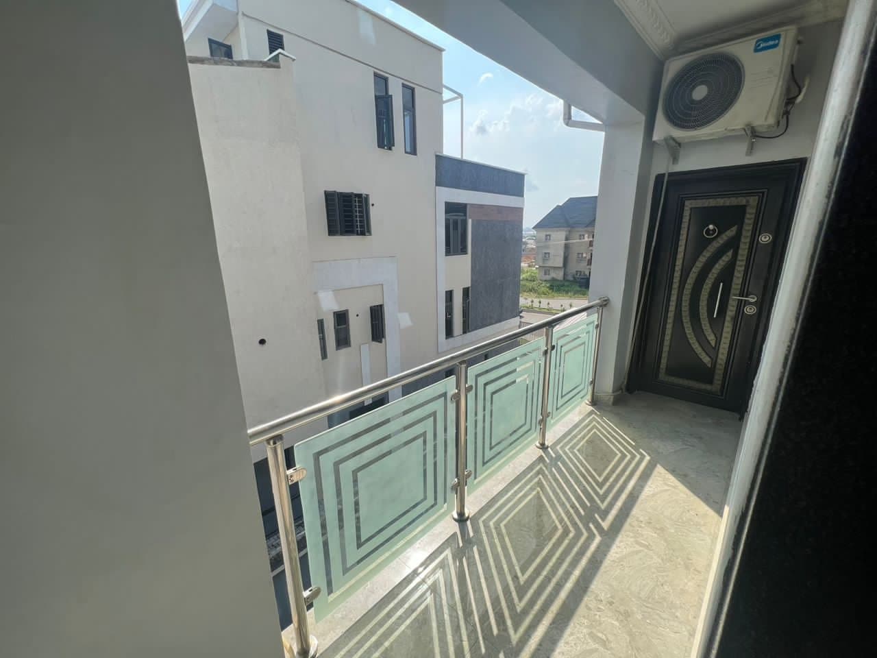 One Bedroom Apartment in Asokoro - Image 3
