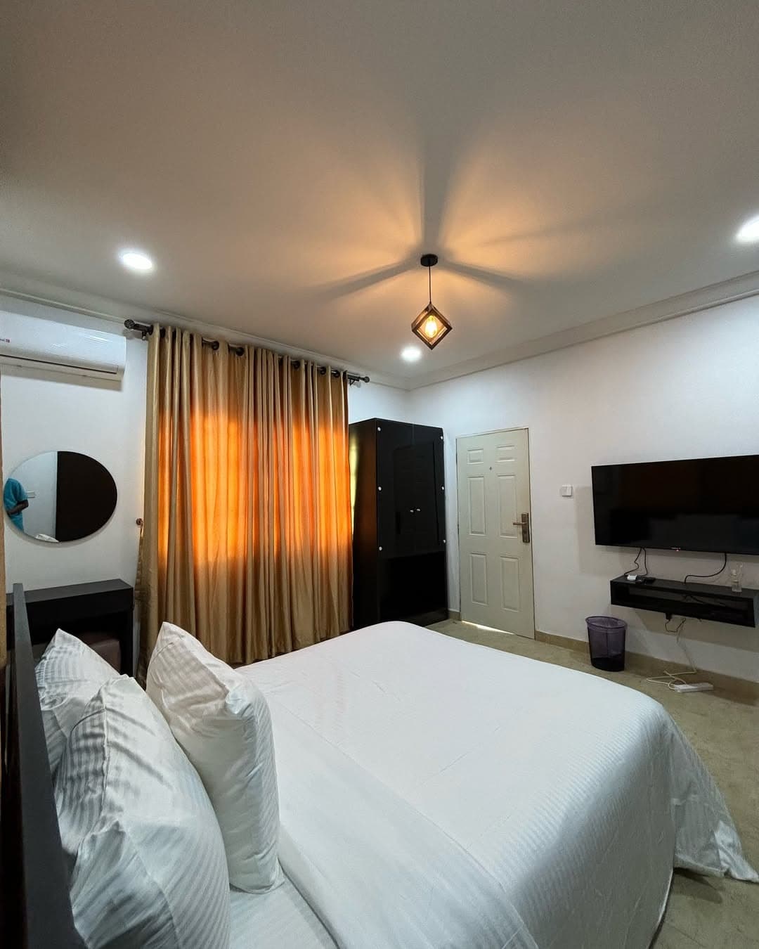Gobi Studio Apartment - Image 3