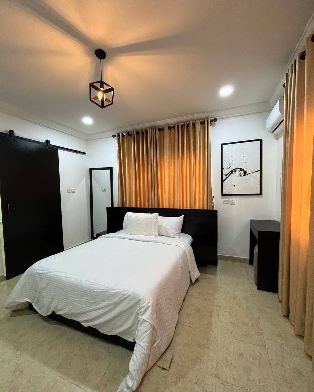 Gobi Studio Apartment - Image 4