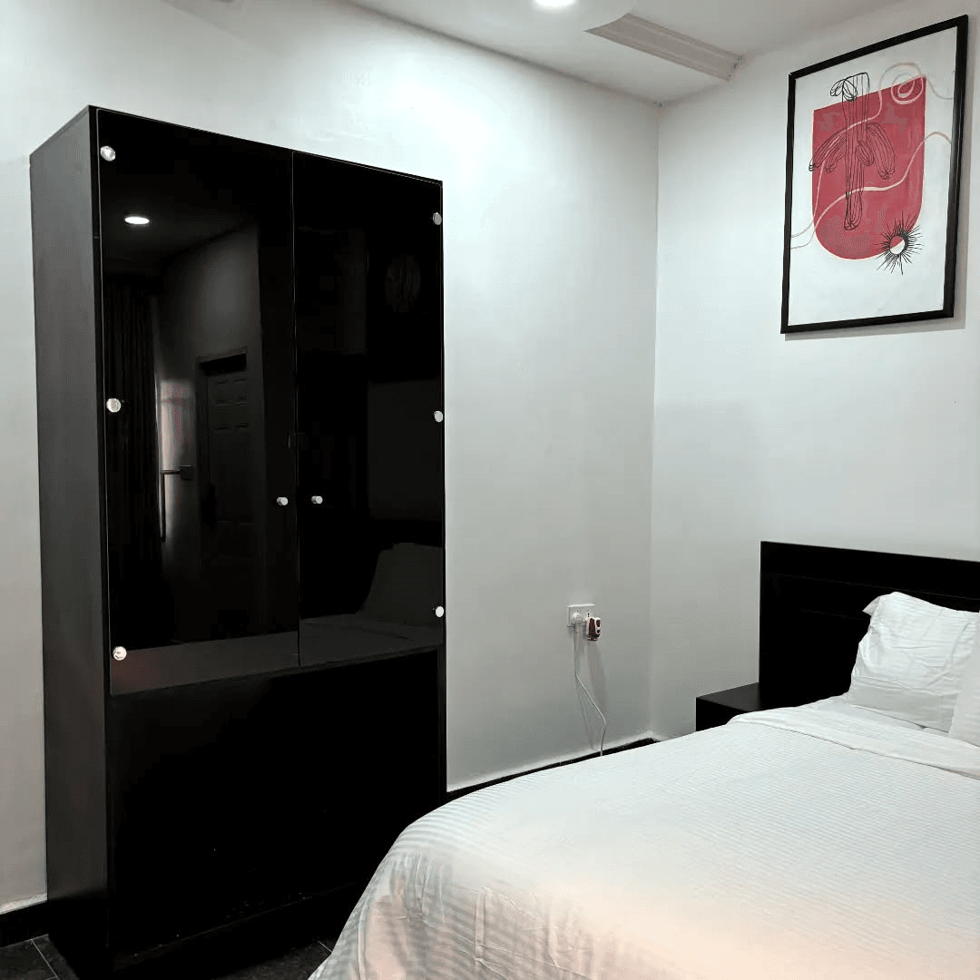 Kalahari Studio Apartment - Image 3