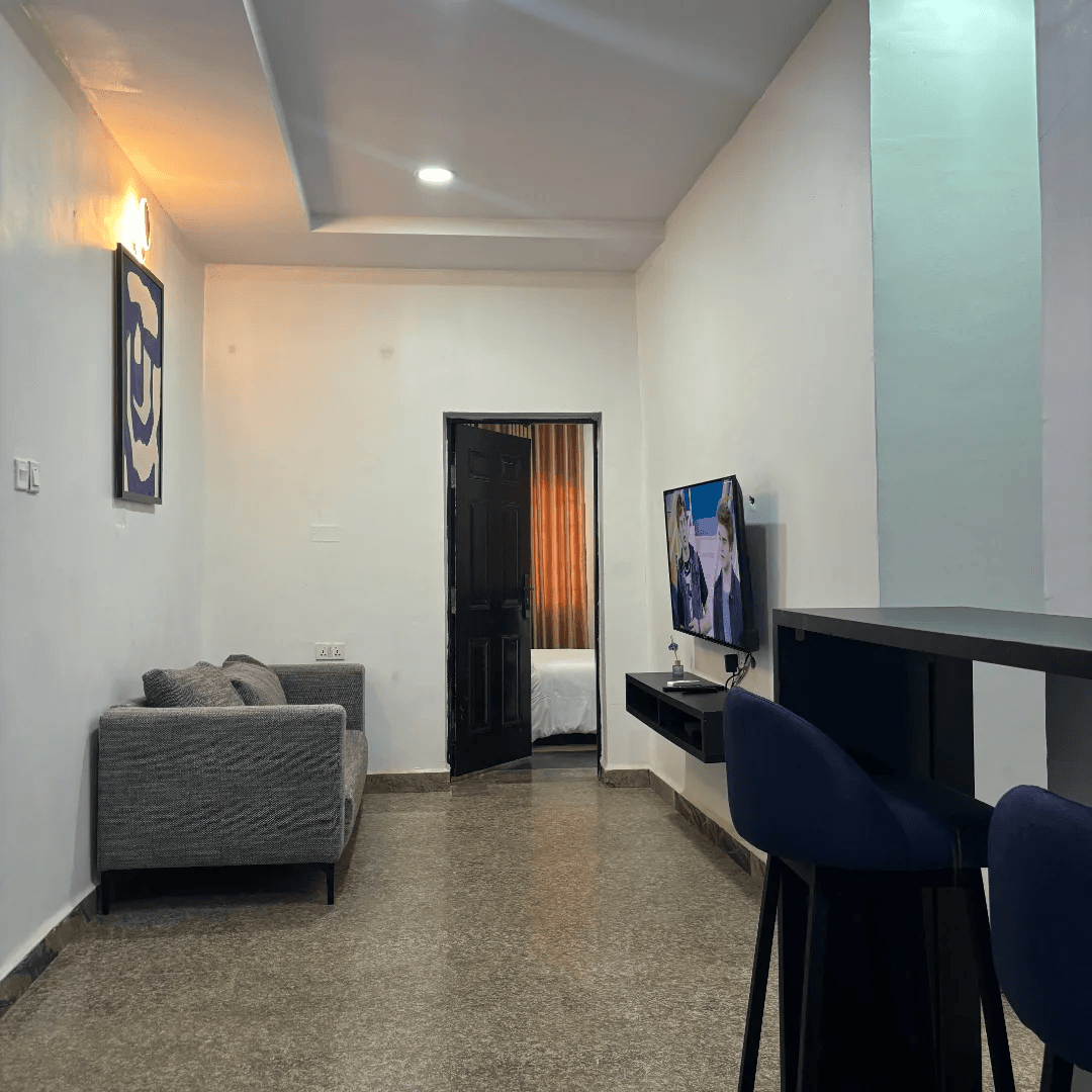 Victoria 1 Bedroom Apartment - Image 3