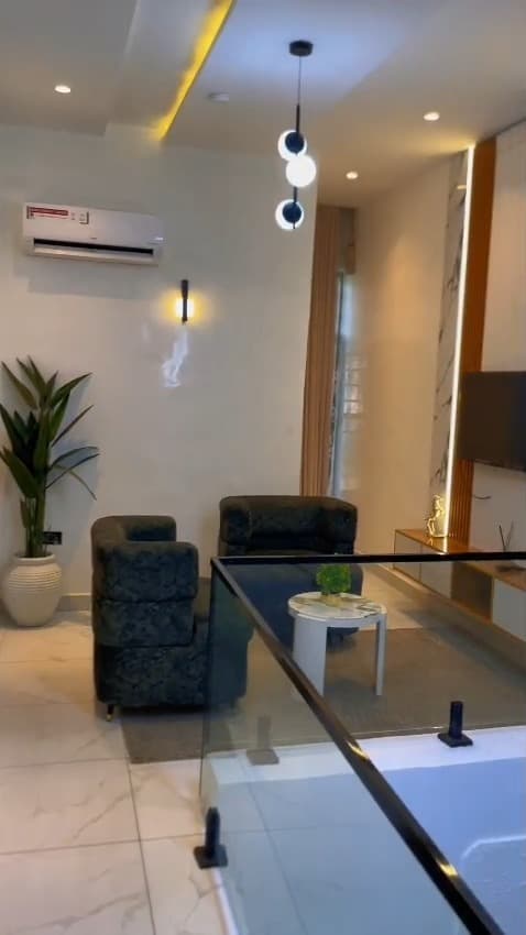 Luxury 2-Bedroom Duplex in Asaba - Image 3