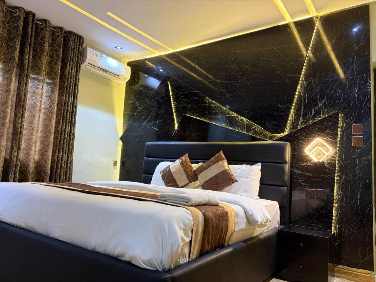 Elegant 1-Bedroom Apartment in Abeokuta - Image 2