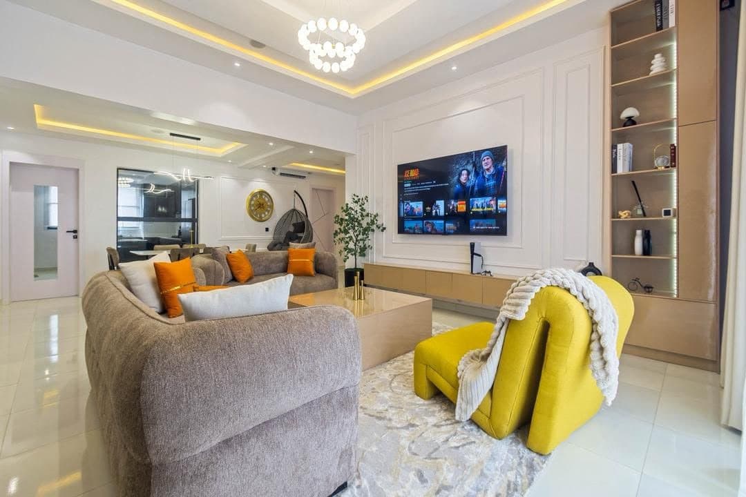 Mo Pent Modern 3-Bedroom Penthouse Apartment 🌼
