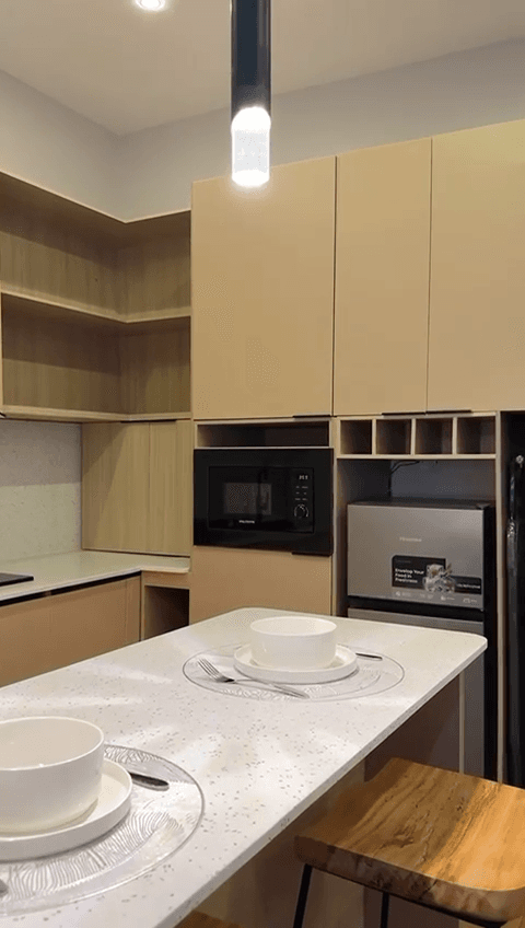 Sea Glass Suite - 1-Bedroom Apartment - Image 5