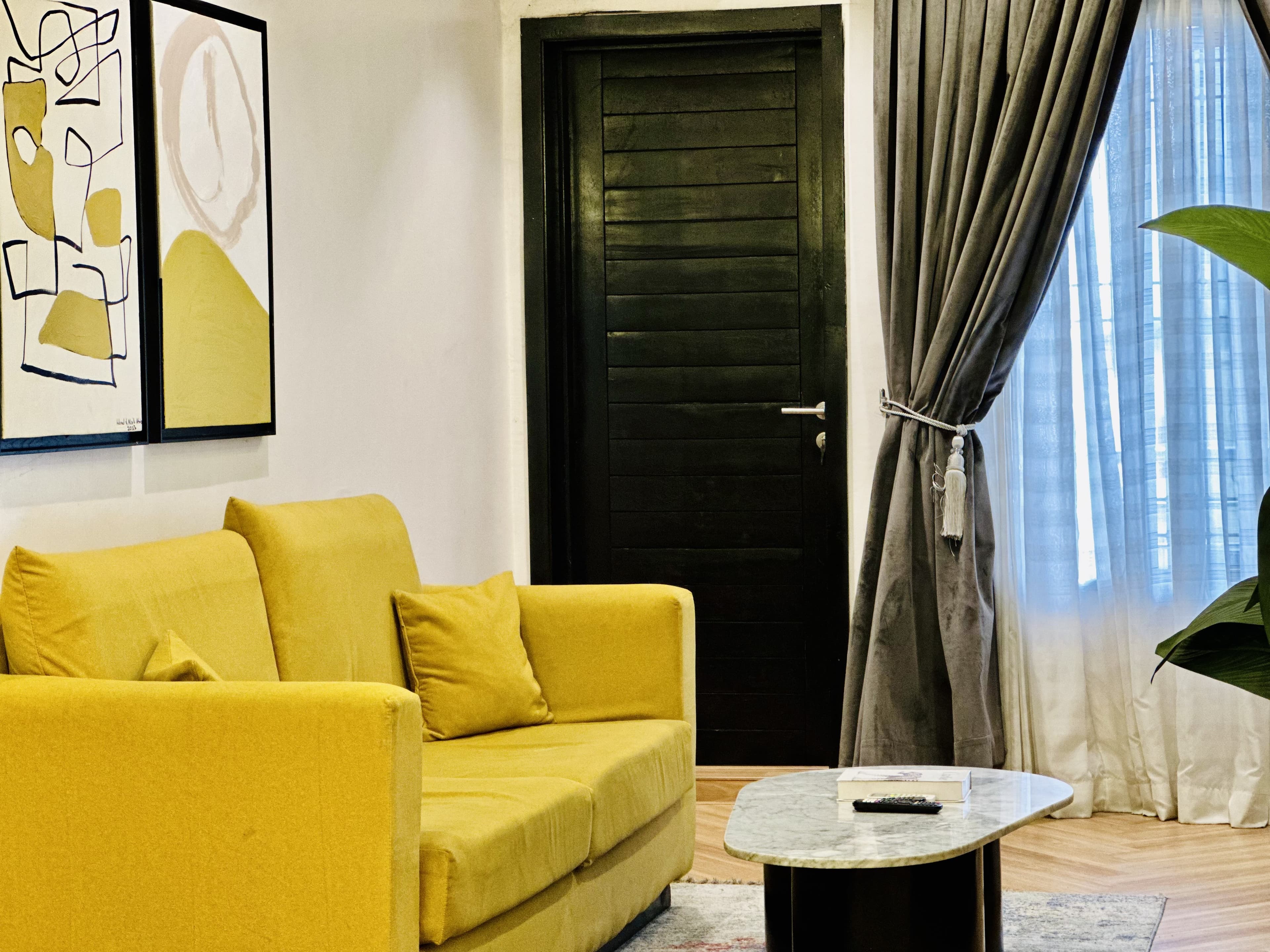 Custard 2-Bedroom Apartment - Image 4