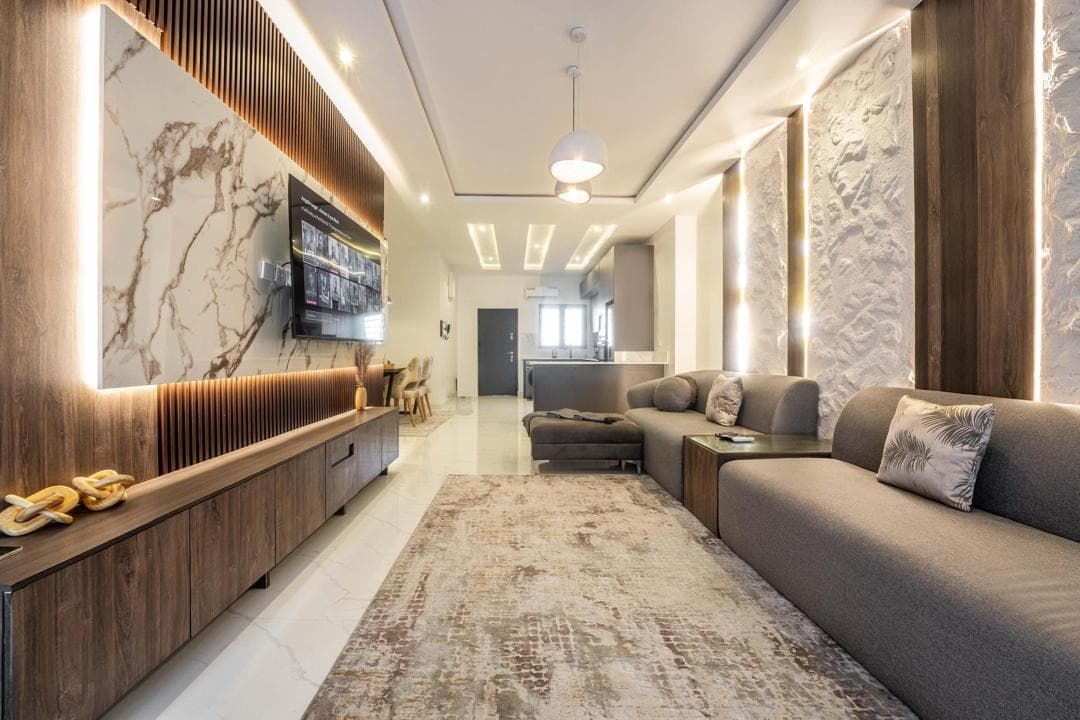Luxury 2-Bedroom with Gym and Pool - Image 3
