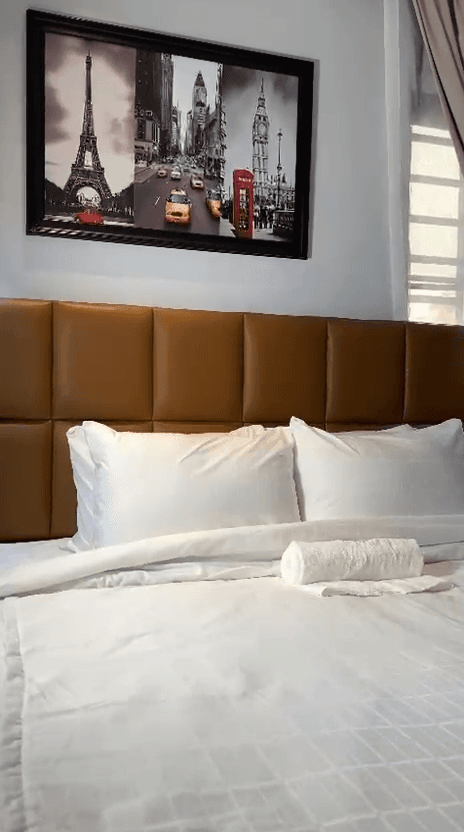 The Celeste - One Bedroom Luxury Residence - Image 5