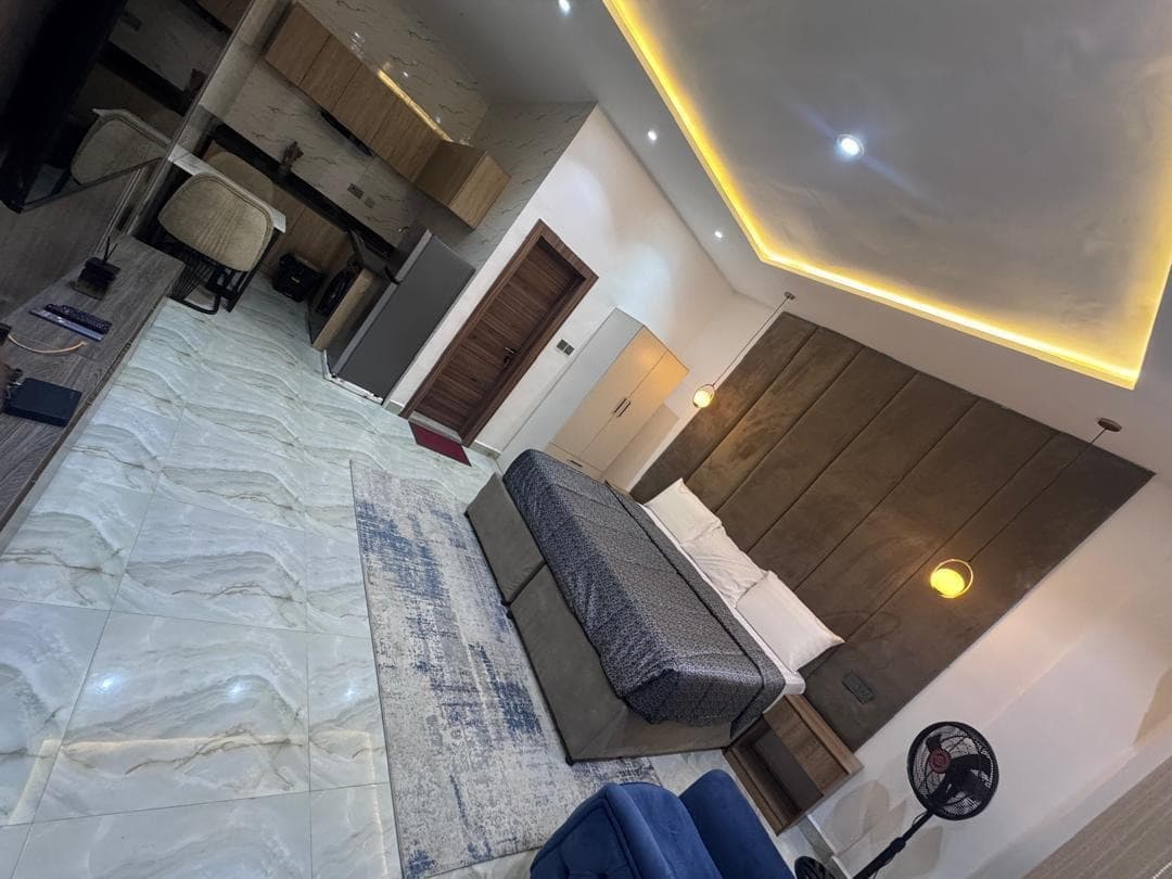 H3 Studio Apartment - Image 4
