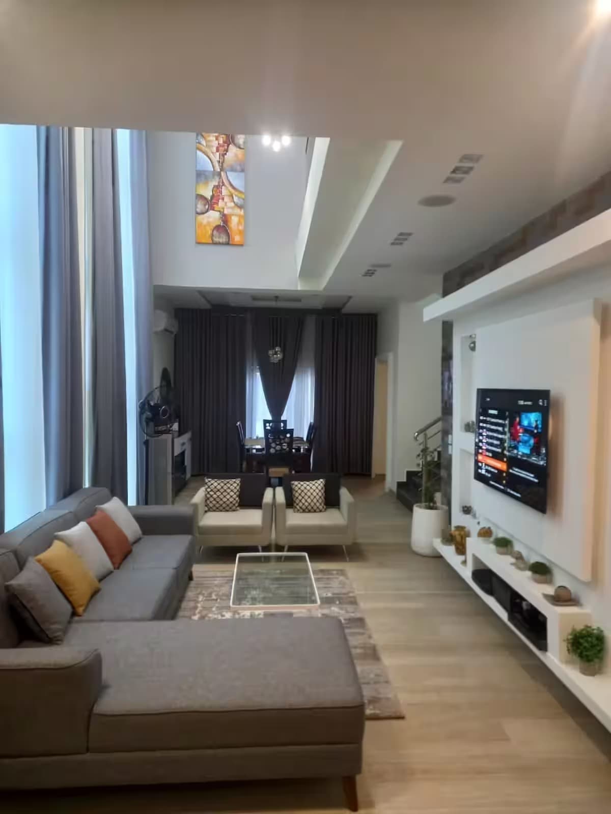 Elegant 3-Bedroom Duplex Ikoyi - Image 2