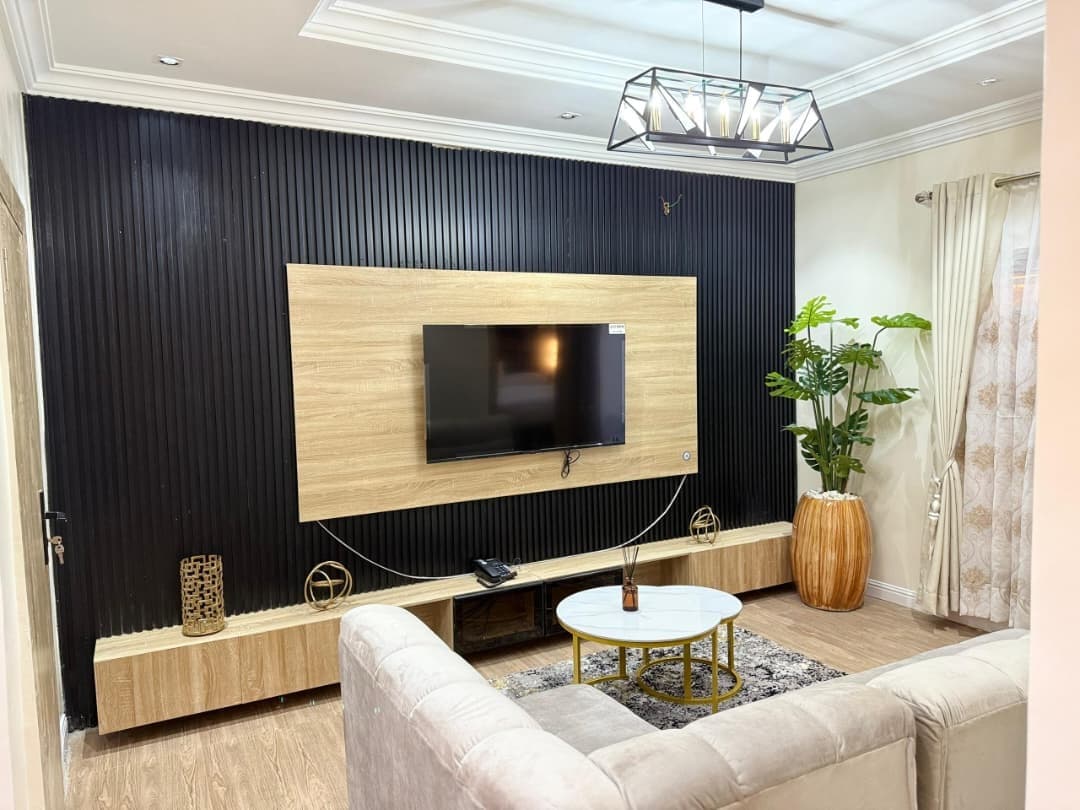 Sandton Court | Luxe 1-Bedroom Escape - Image 3