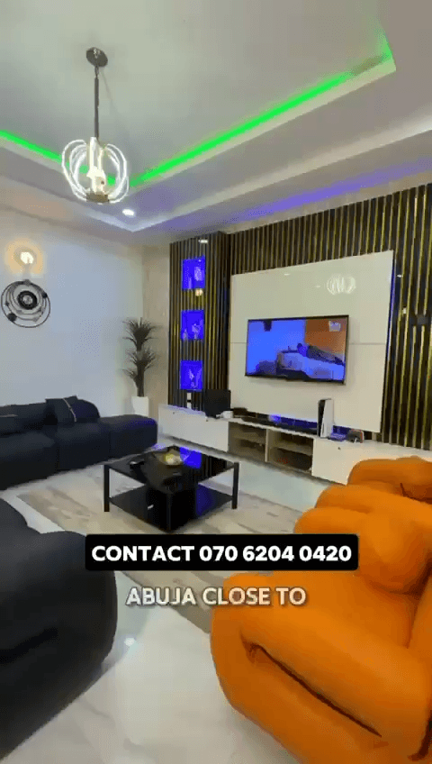 Zizi Luxury Apartment | Grand 4-Bedroom Duplex - Image 2