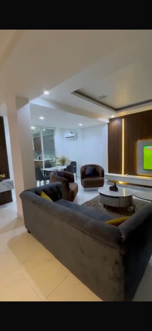 Bond 1 Luxury 1-Bedroom Apartment