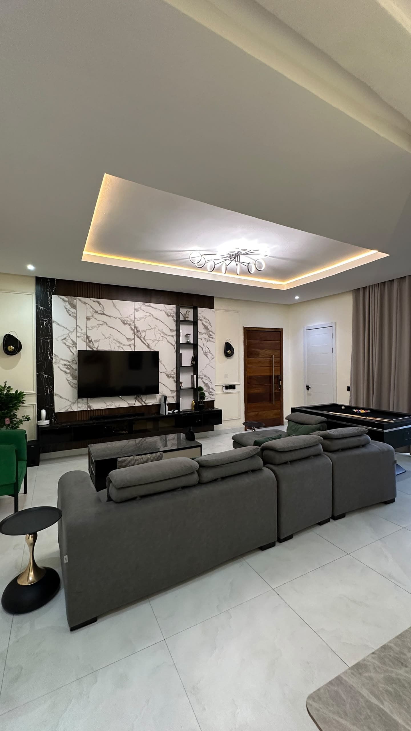 Delano - Luxury 3-Bedroom City Apartment - Image 3