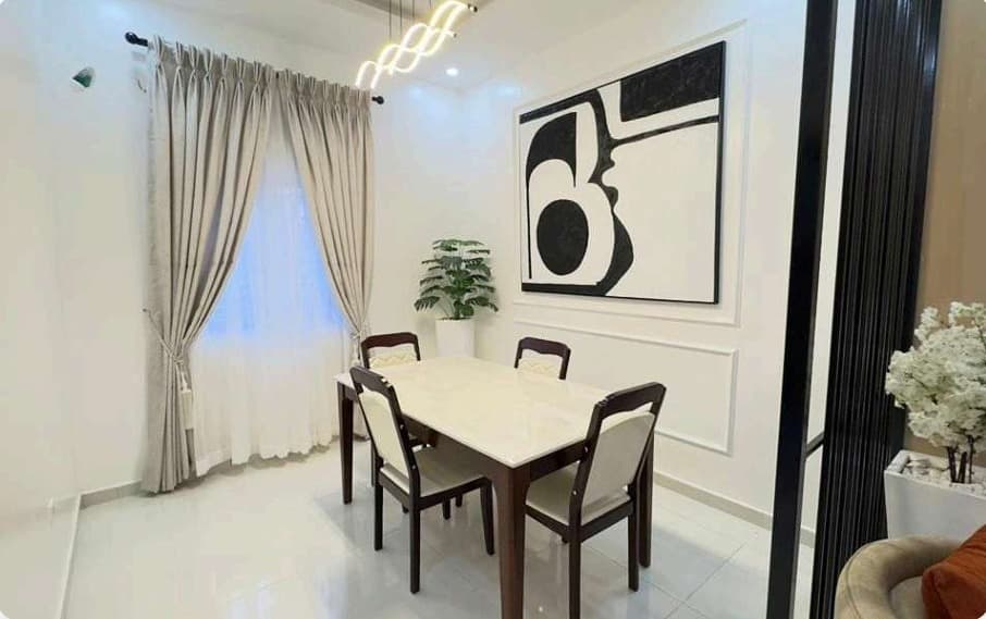 Calmora Haven Lodge 3-Bedroom - Image 3