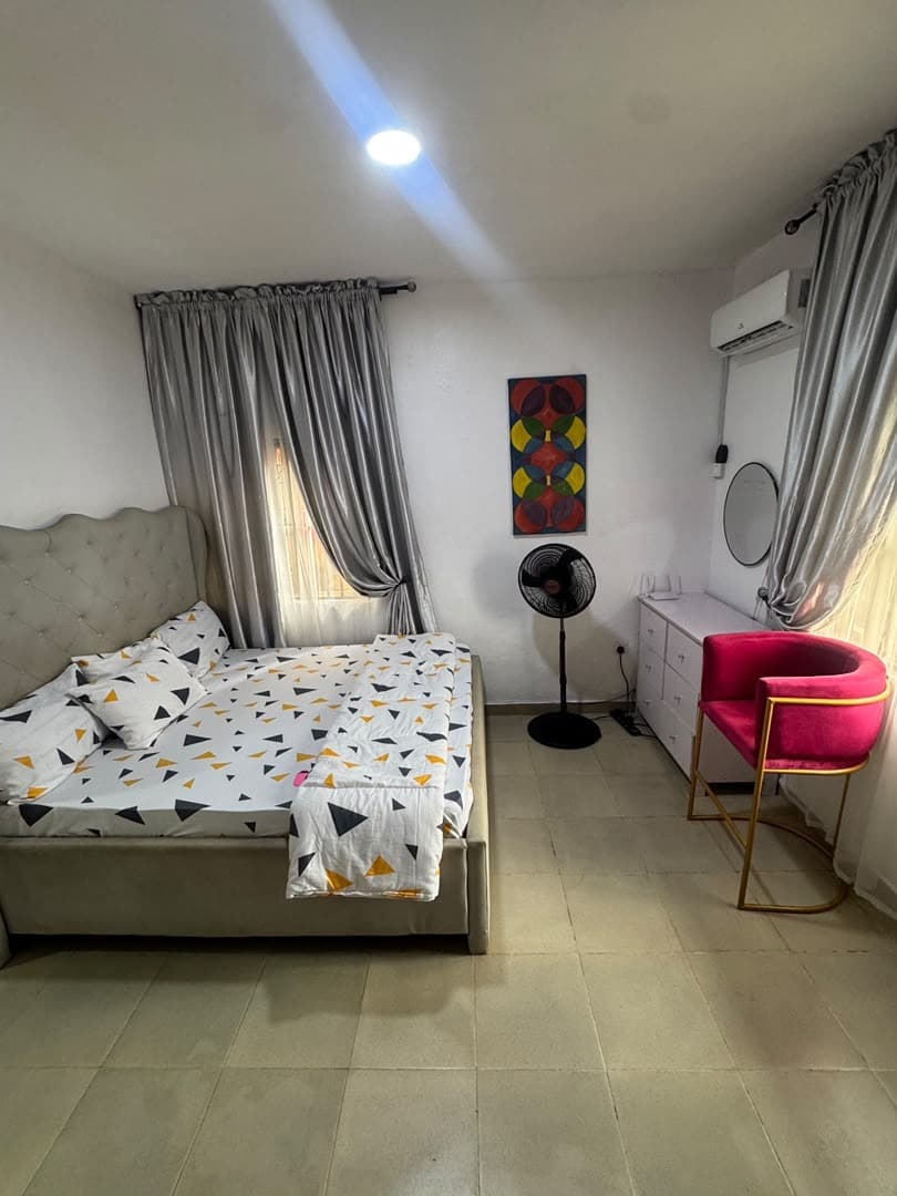 Elegant 1-Bedroom Getaway in Sangotedo - Unit 1 - Image 5