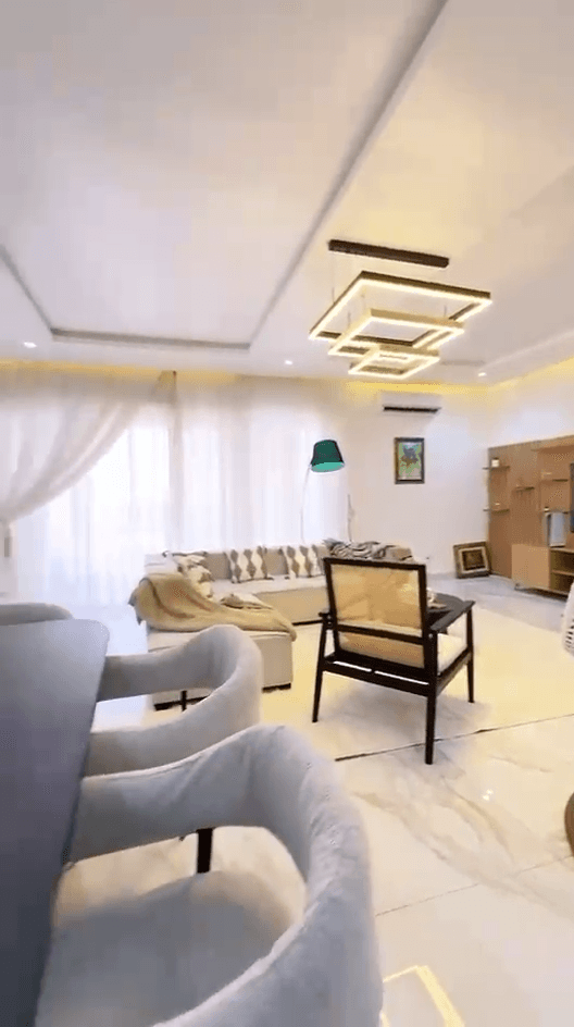 Cozy 2-Bedroom Apartment in Lekki Phase 1 - Unit 1 - Image 3