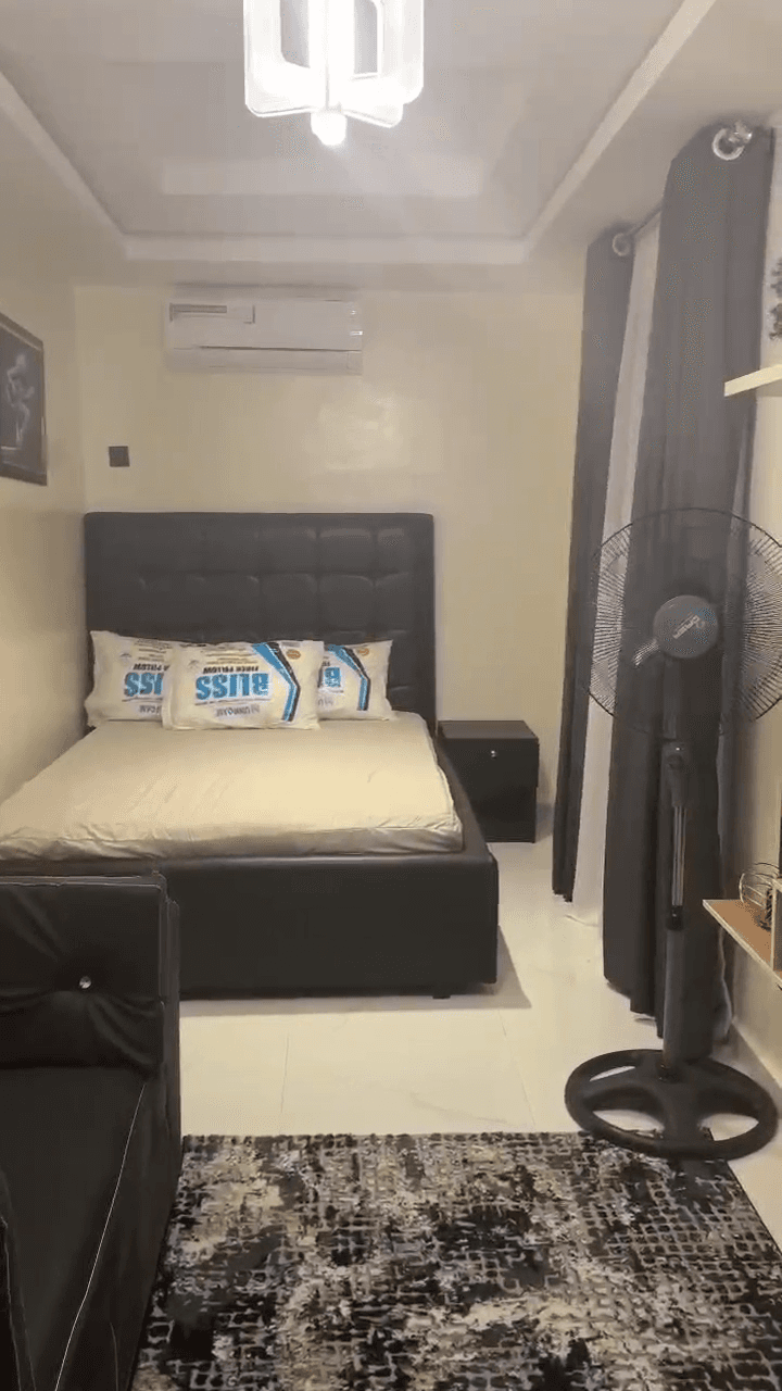 Cozy Studio Apartment in Ibadan | Modern Comfort & Relaxation - Image 3