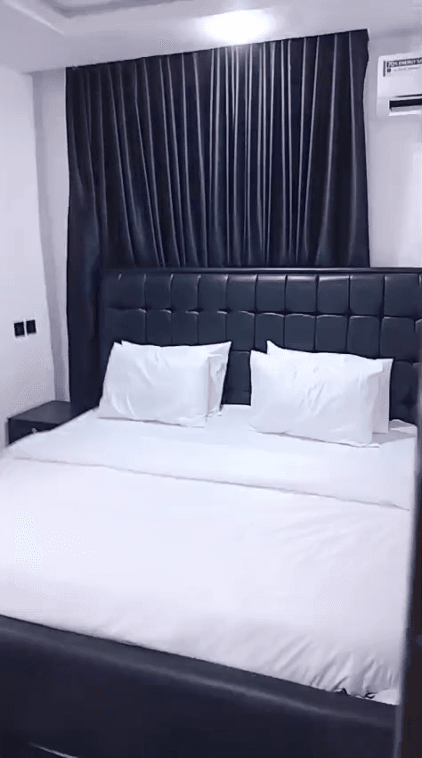 Modern 1-Bedroom Apartment in Ibadan | Stylish & Comfortable Stay - Image 4