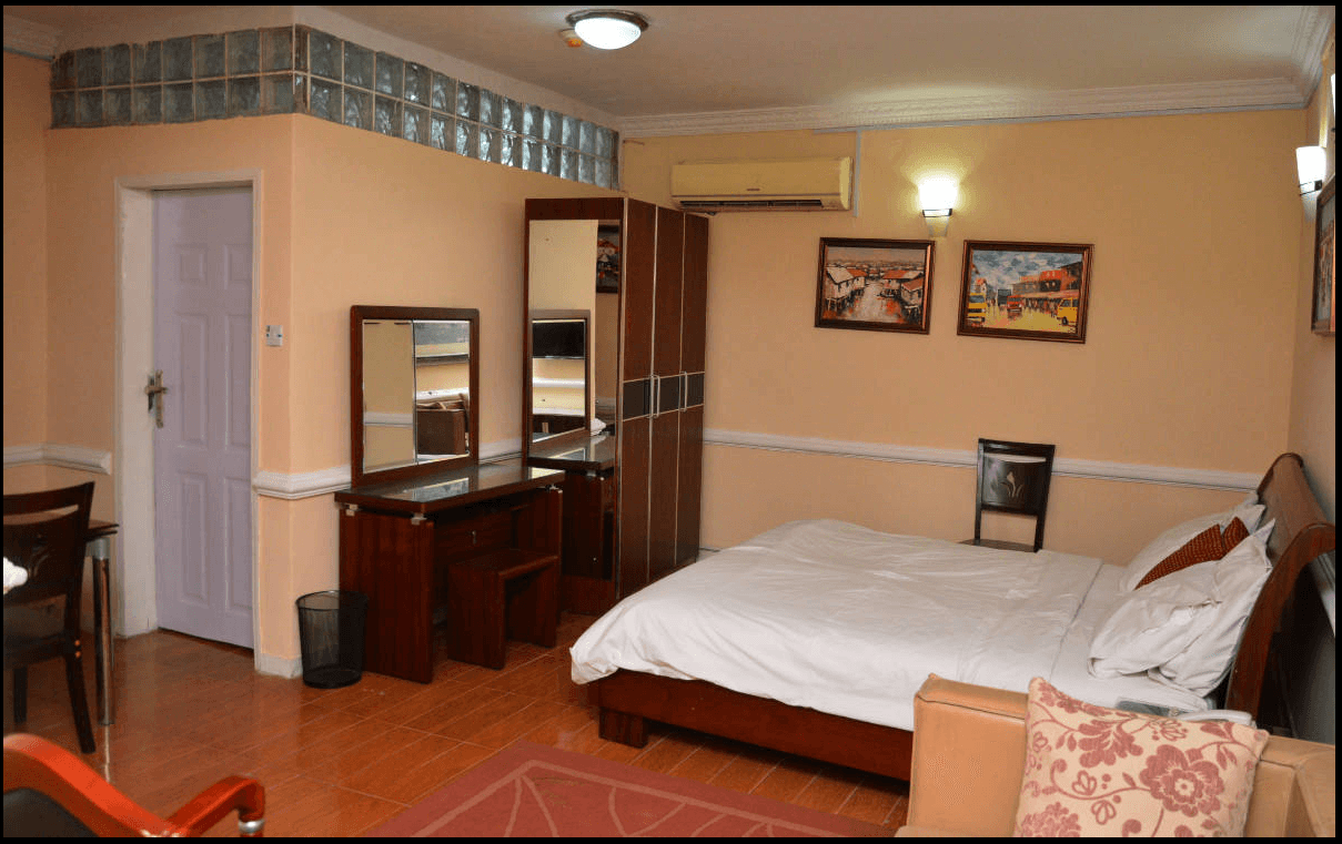 The Classic | 1-Bedroom Apartment in the Heart of Maryland - Image 3