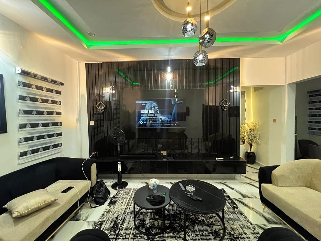 Premium Luxury 1-Bedroom Apartment in PH