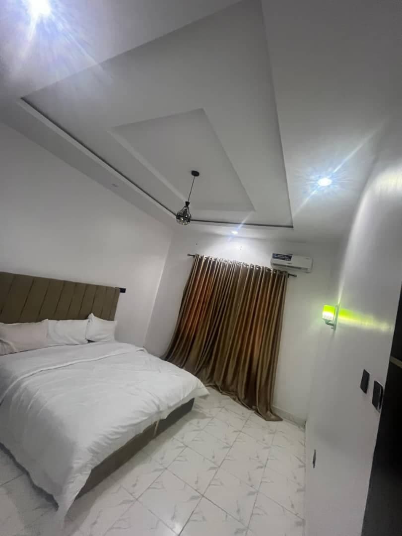 Spacious 2-Bedroom Apartment in Ibadan | Comfort, Style & Convenience - Image 3