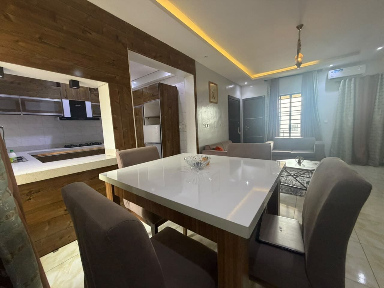 Ikeja Comfort Homes, Spacious 3-Bedroom Serviced Apartments in Ikeja - Unit 1 - Image 3