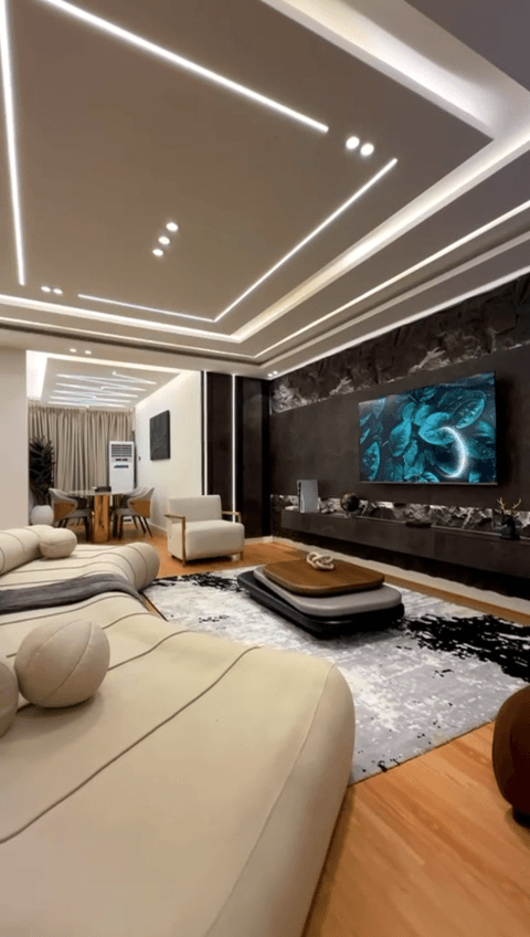 Riviera-Elegant 2-Bedroom Apartment