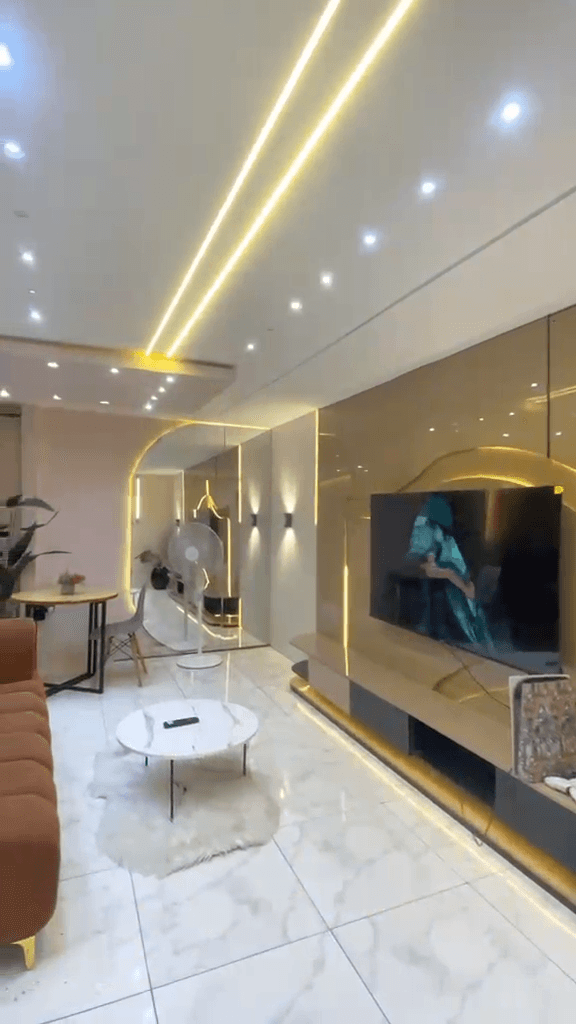 Stylish 1-Bedroom Apartment in Lekki Phase 1 | Comfort & Convenience - Image 2