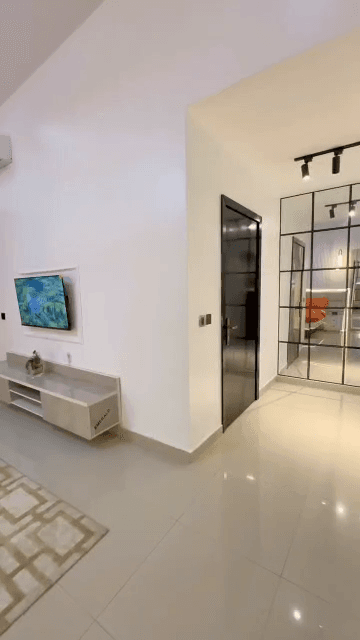 Spacious 4-Bedroom Apartment | Comfort, Luxury & Convenience - Image 5