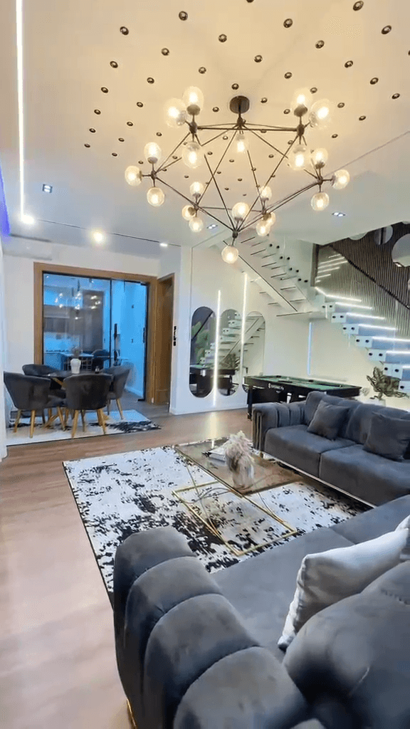 Premium 4-Bedroom Duplex - Image 2