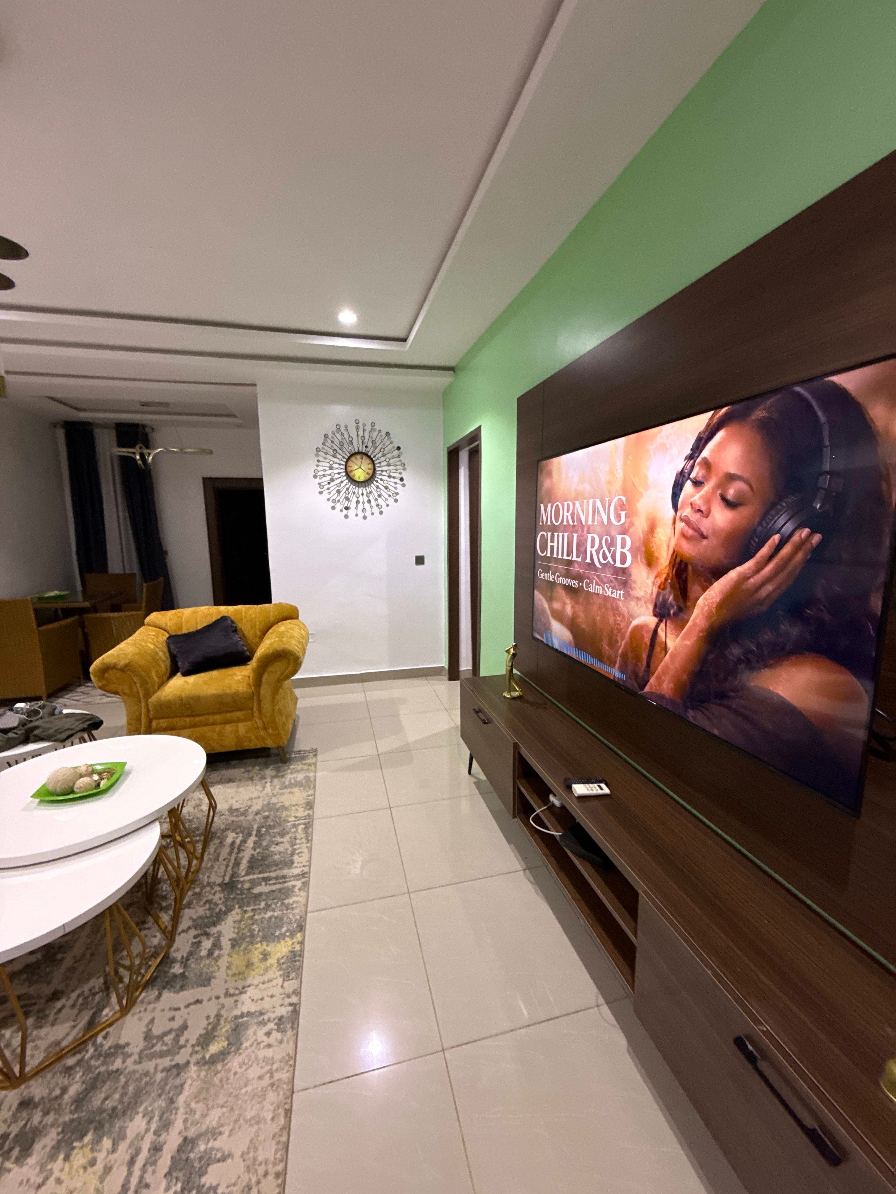 Urban Sanctuary | Luxury 2 bedroom apartment in a secured estate - Image 3