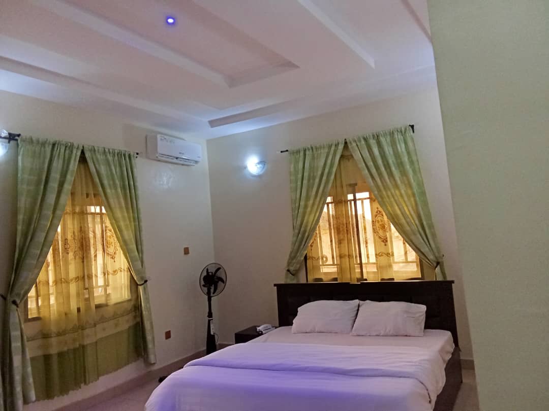 Hugosresidence apartment Abuja - Image 3