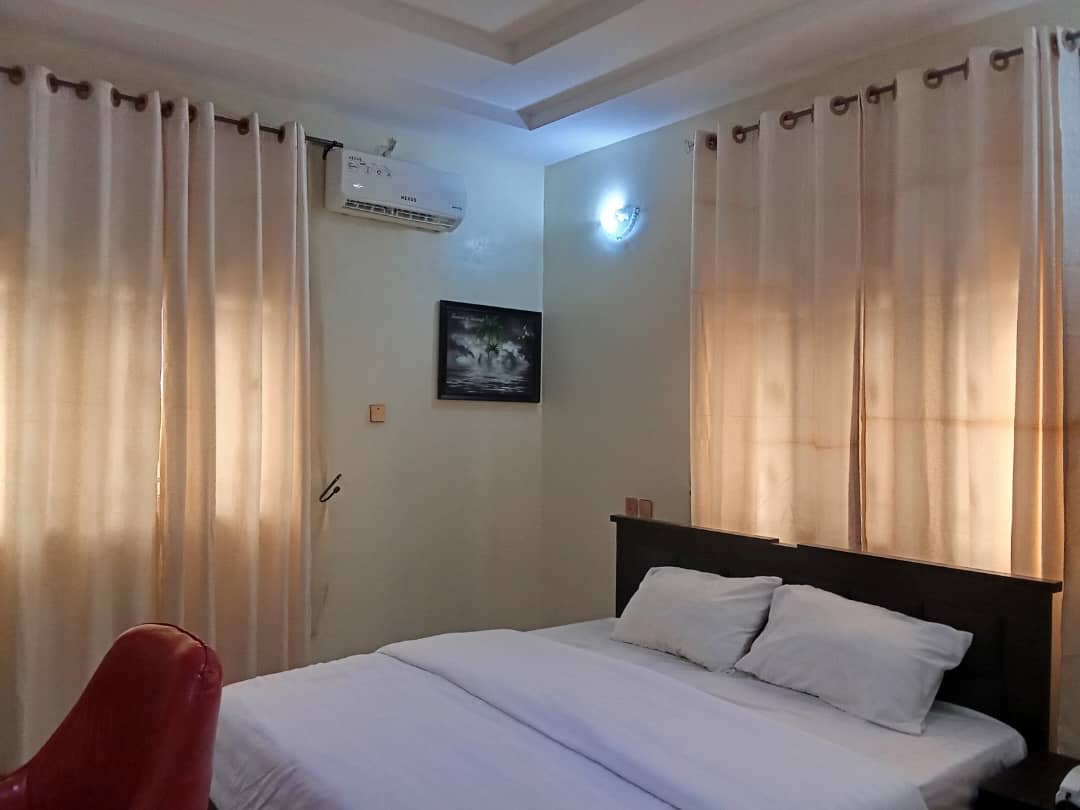 Hugosresidence apartment Abuja - Image 4