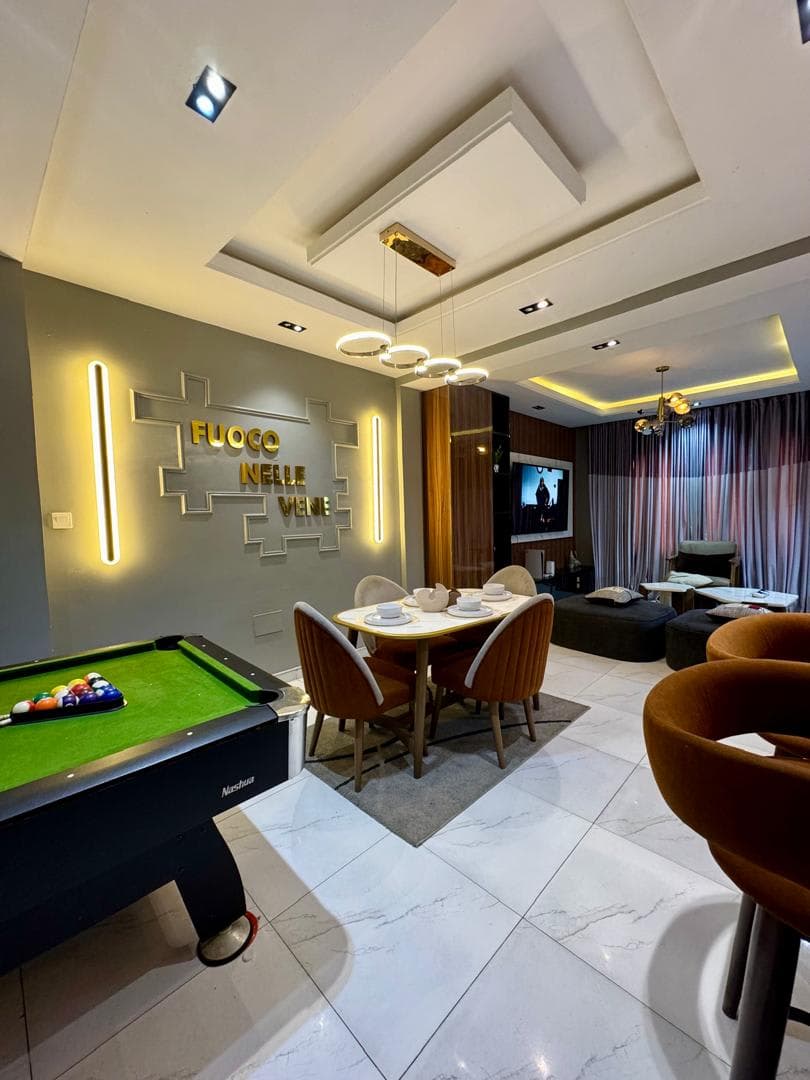 Exquisite 2 Bed in Lekki Phase One - Image 2