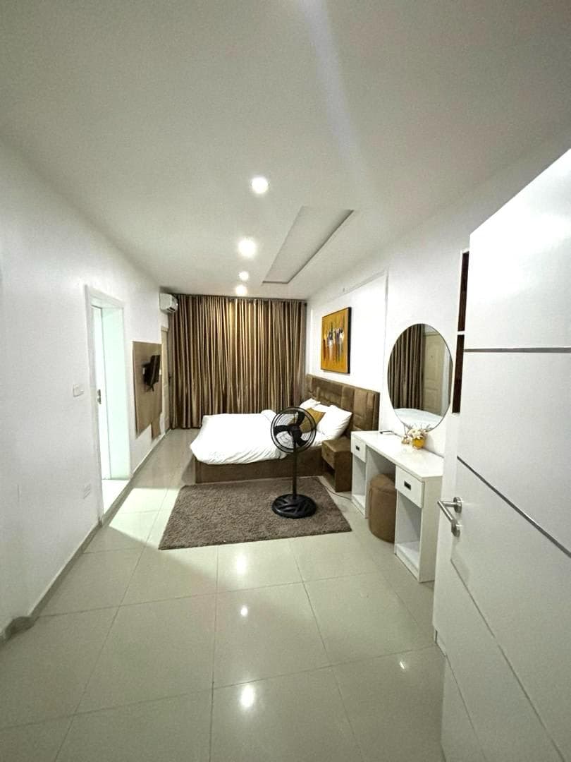 1 Bedroom Apartment - Image 2