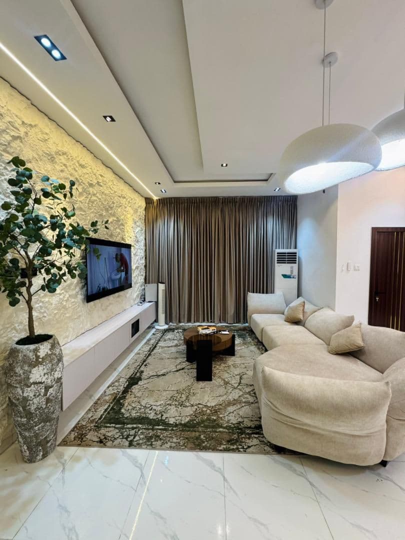 2 Bedroom Apartment With Private Cinema