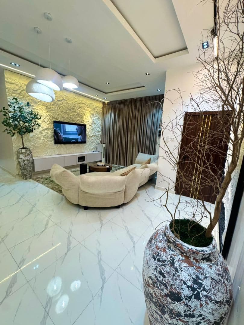 2 Bedroom Apartment With Private Cinema - Image 5