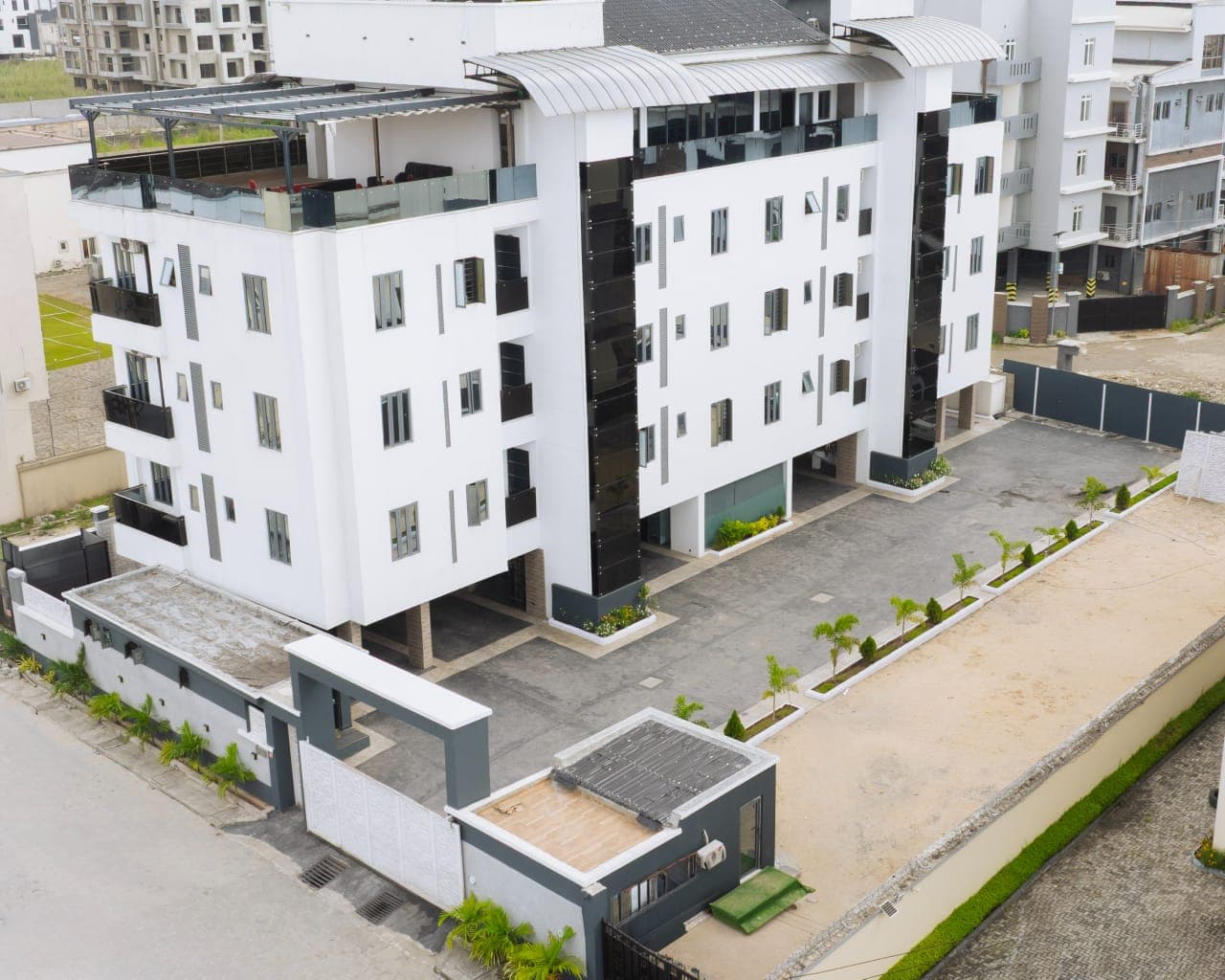 ERANDYOEO COURT - Unit 1 - Image 2