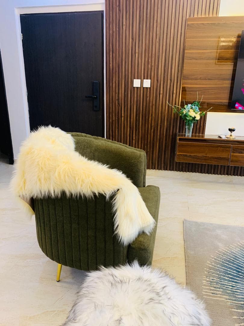 Grecel Luxury 3-Bedroom Apartment at Lekki Phase 1 - Image 4